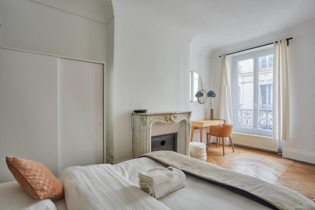 Apartment Beaubourg By Studio Prestige Париж Экстерьер фото