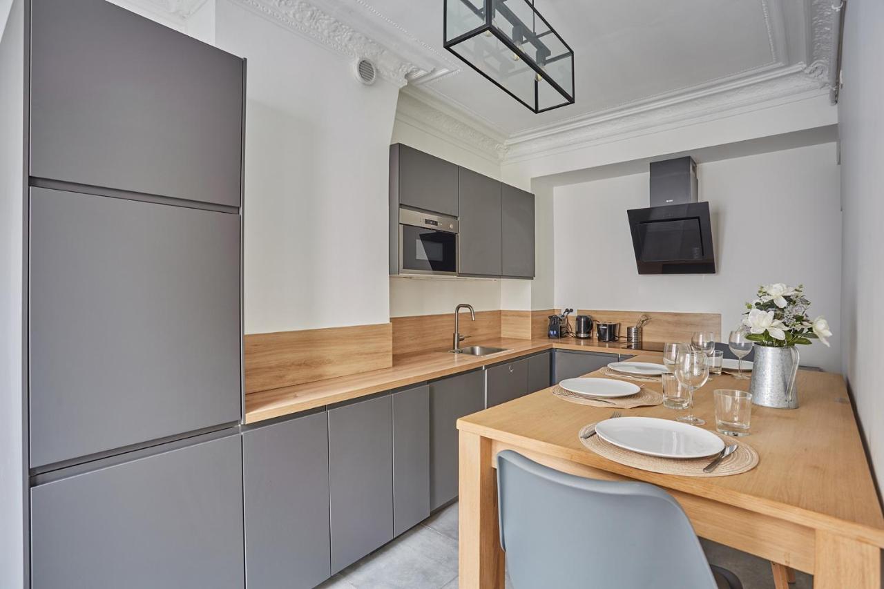 Apartment Beaubourg By Studio Prestige Париж Экстерьер фото